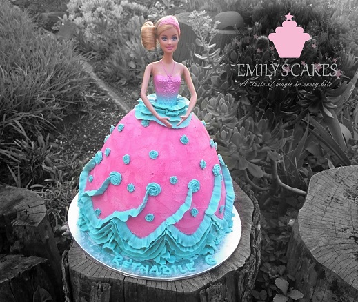 1 kg barbie cake #yummycakestudio #barbiecupcakes #barbiecakes👑  #barbiegirl #mayiladuthuraicake #cakesofinstagram #mayiladuthuraicake… |  Instagram
